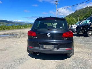 57114226 :رقم المزاد ، WVGBV7AX1HK023782 vin ، 2017 Volkswagen Tiguan مزاد بيع