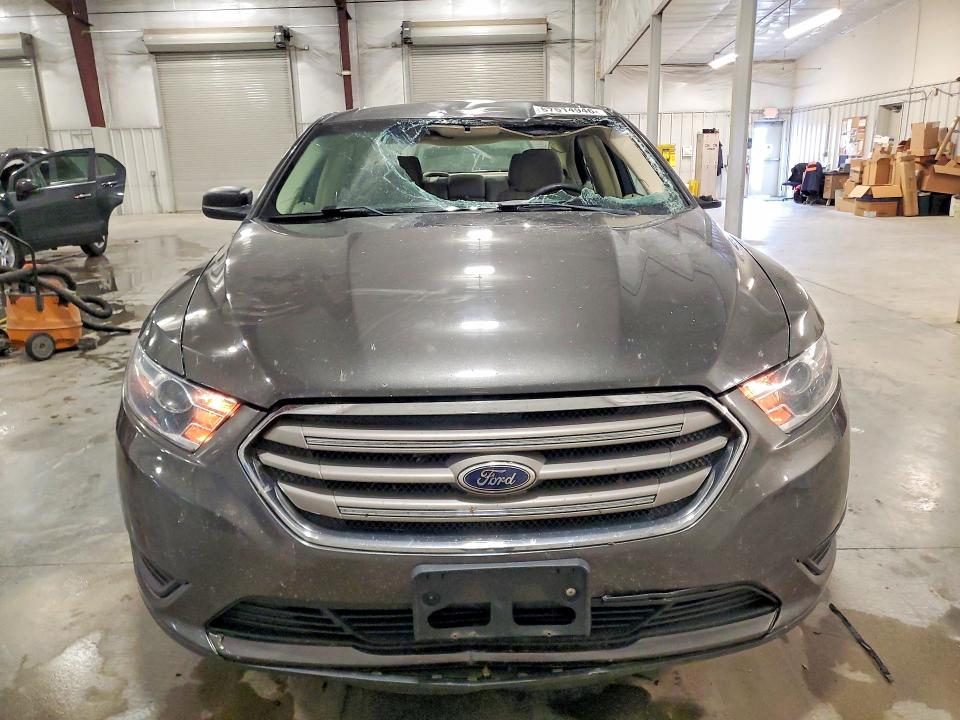 Продаж на аукціоні авто 2015 Ford Taurus, vin: 1FAHP2D8XFG209441, номер лоту: 57514946