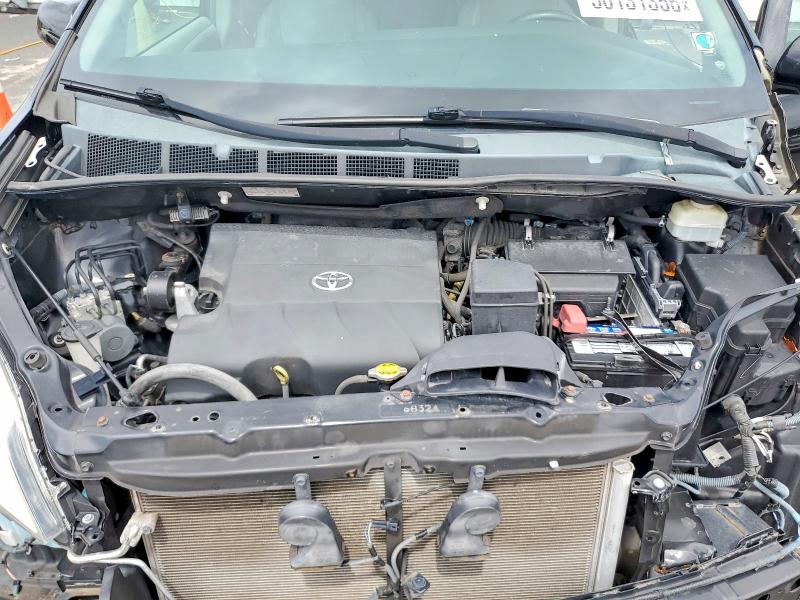 Продаж на аукціоні авто 2015 Toyota Sienna, vin: 5TDYK3DC5FS689915, номер лоту: 56131356