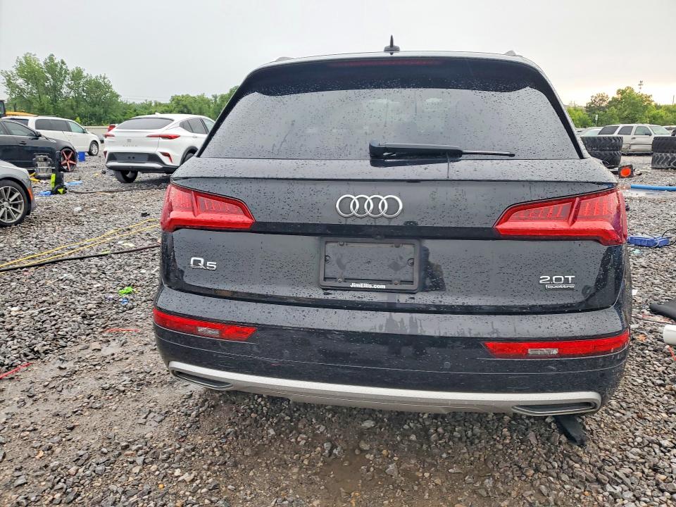 55193666 :رقم المزاد ، WA1BNAFY0J2218825 vin ، 2018 Audi Q5 مزاد بيع