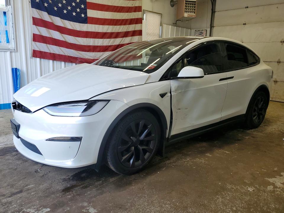 2022 Tesla Model X მანქანა იყიდება აუქციონზე, vin: 7SAXCDE59NF343581, აუქციონის ნომერი: 56545636