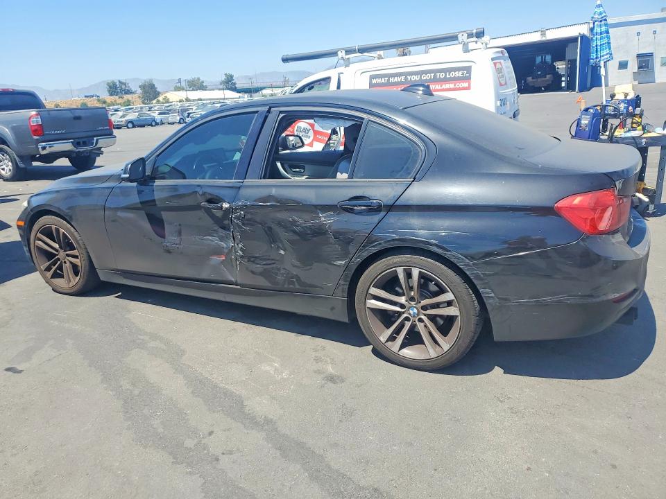 2012 Bmw 328 მანქანა იყიდება აუქციონზე, vin: WBA3C1C57CF430026, აუქციონის ნომერი: 57736756