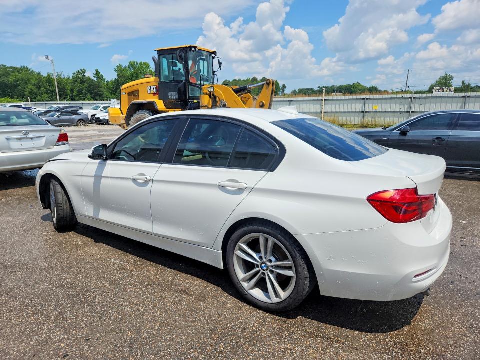Продажа на аукционе авто 2017 Bmw 320, vin: WBA8E1G57HNU15355, номер лота: 55706996