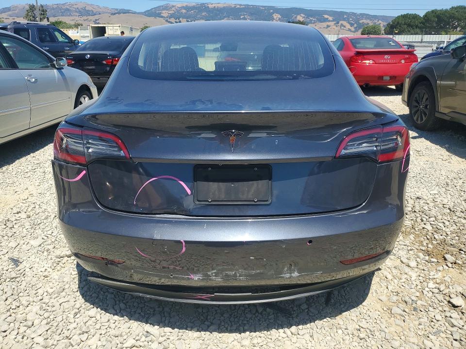 Продажа на аукционе авто 2018 Tesla Model 3, vin: 5YJ3E1EA6JF033268, номер лота: 58313006