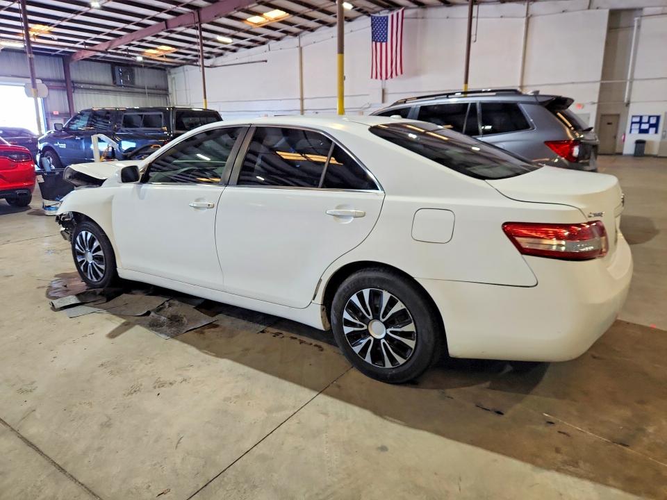 2011 Toyota Camry მანქანა იყიდება აუქციონზე, vin: 4T1BF3EK1BU667640, აუქციონის ნომერი: 58449526