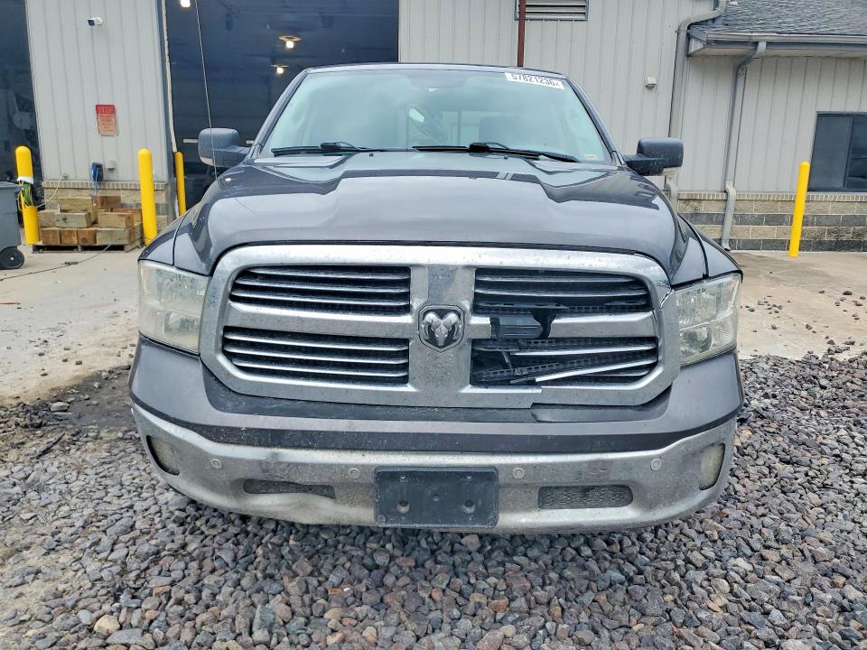 57821236 :رقم المزاد ، 1C6RR7LT4JS333214 vin ، 2018 Ram 1500 مزاد بيع