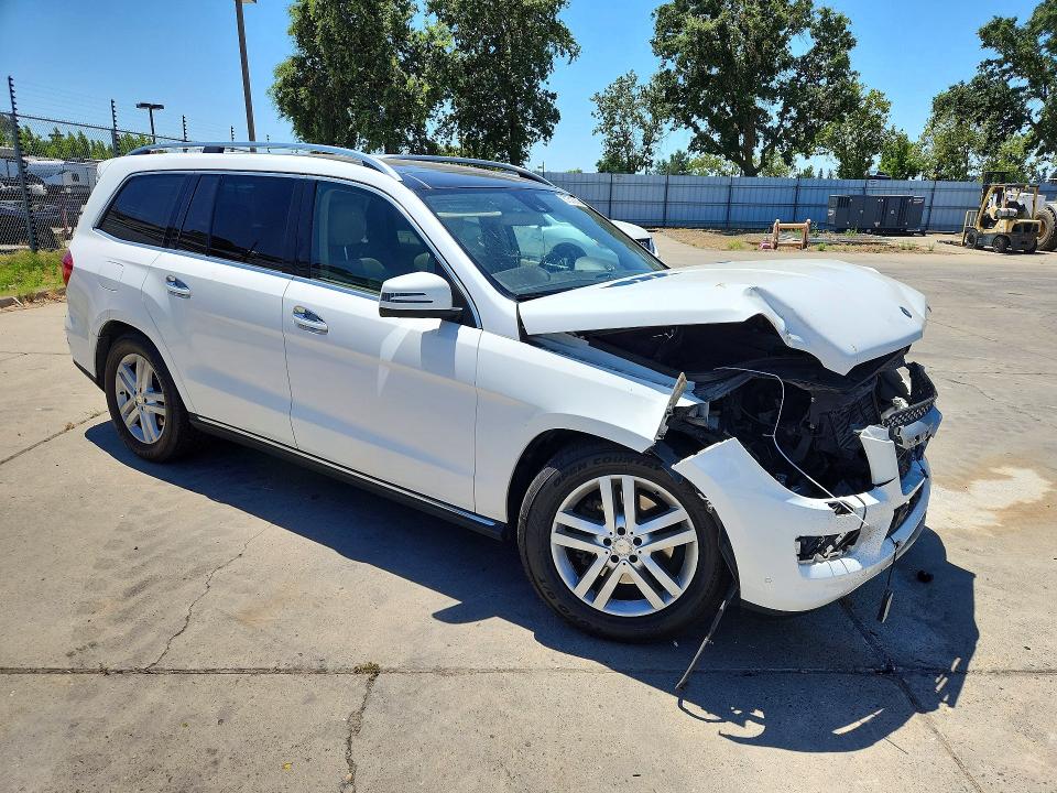 Продажа на аукционе авто 2015 Mercedes-benz Gl, vin: 4JGDF2EE3FA488424, номер лота: 57515026