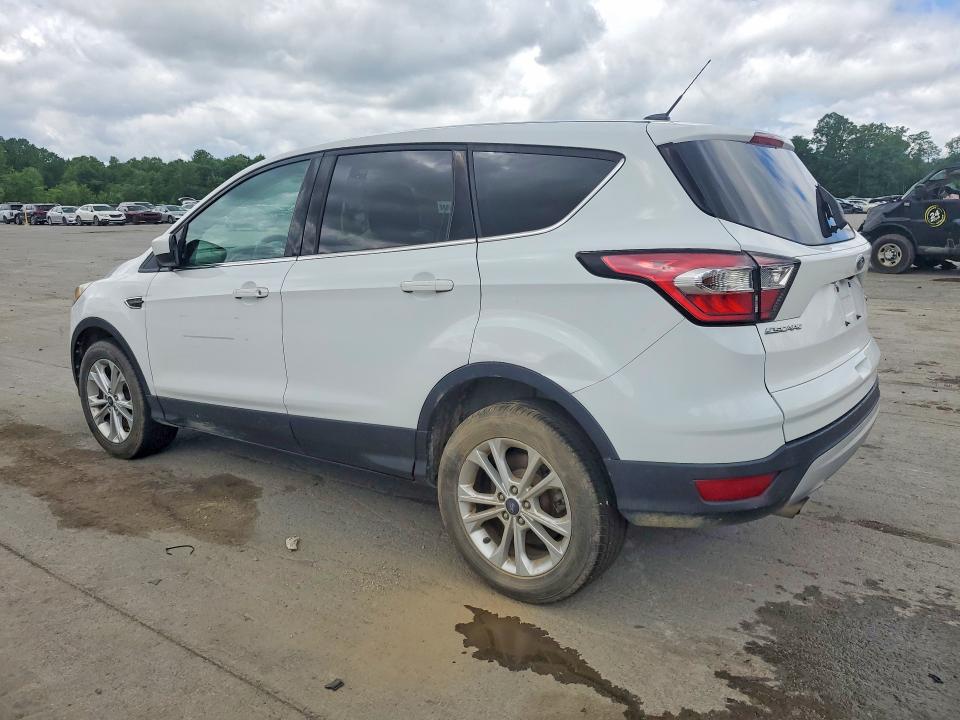 56712676 :رقم المزاد ، 1FMCU9GD2HUD35744 vin ، 2017 Ford Escape مزاد بيع