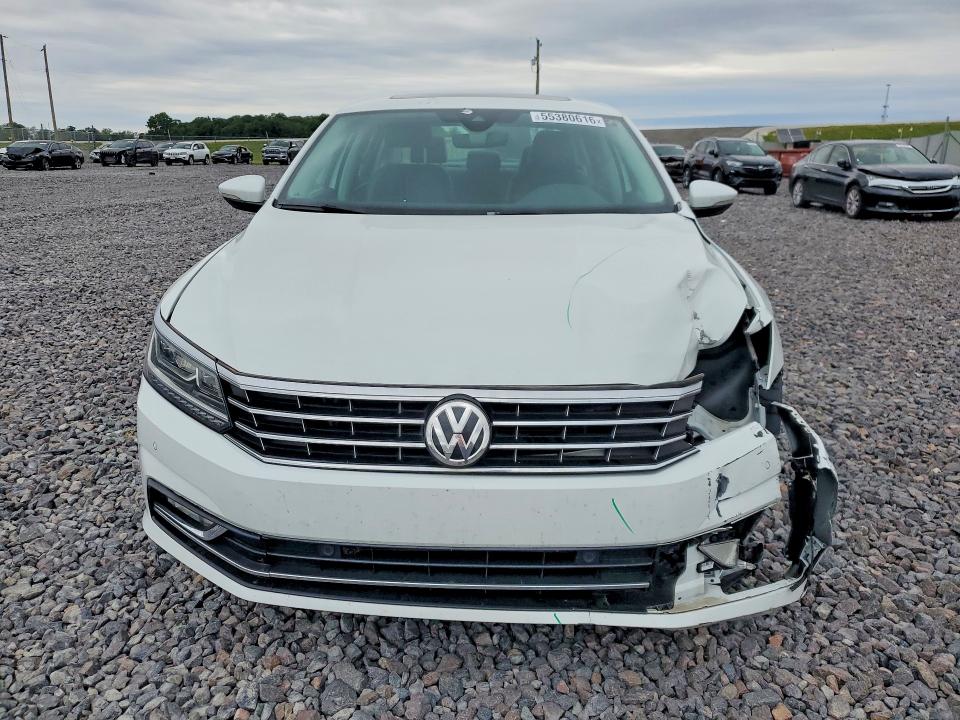 Продаж на аукціоні авто 2017 Volkswagen Passat, vin: 1VWCT7A34HC002198, номер лоту: 55380616