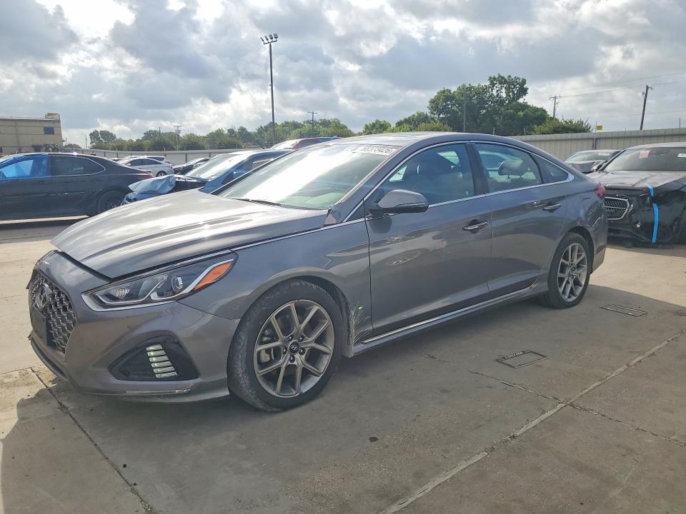 2018 Hyundai Sonata მანქანა იყიდება აუქციონზე, vin: 5NPE34AB6JH667504, აუქციონის ნომერი: 58373426
