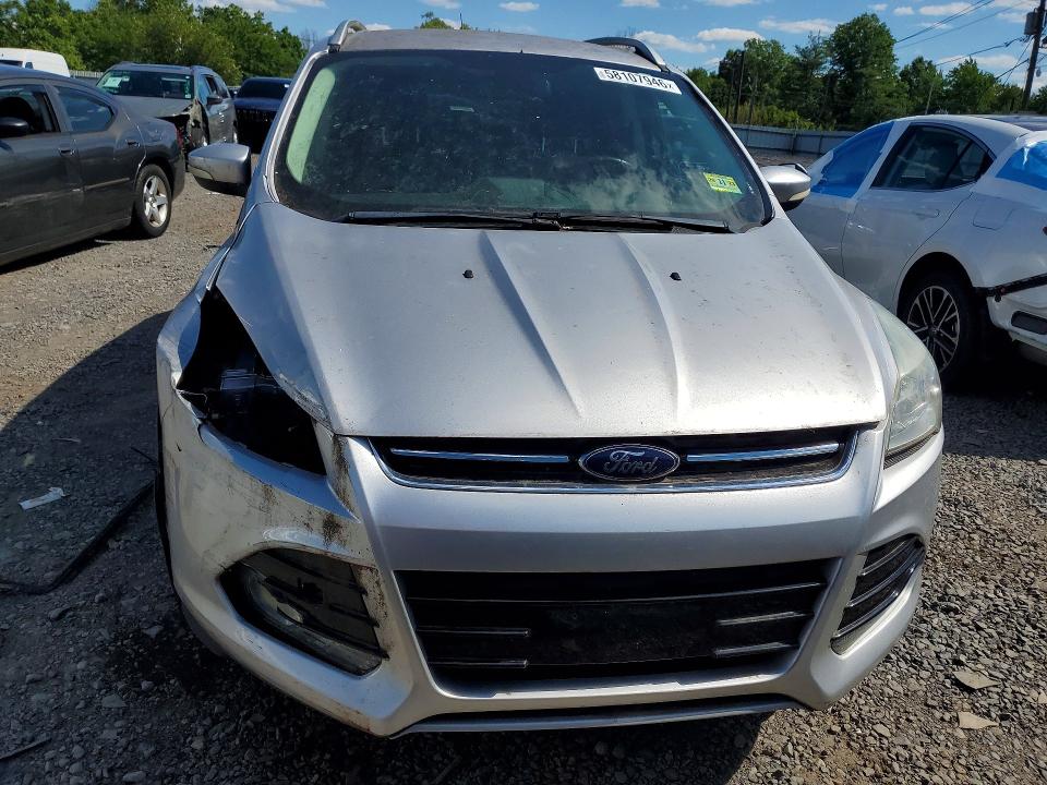 2014 Ford Escape მანქანა იყიდება აუქციონზე, vin: 1FMCU0J99EUD67182, აუქციონის ნომერი: 58107946