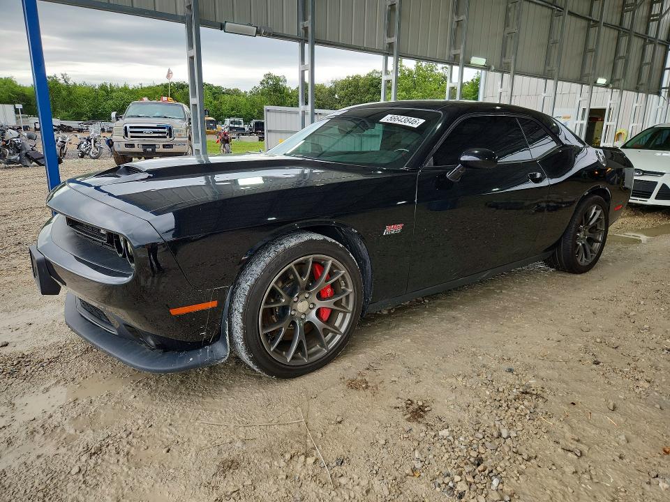 Auction sale of the 2016 Dodge Challenger, vin: 2C3CDZDJ0GH271188, lot number: 56643846