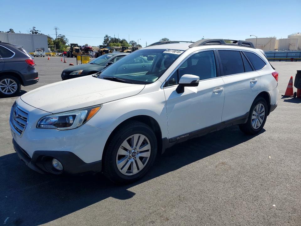 2015 Subaru Outback მანქანა იყიდება აუქციონზე, vin: 4S4BSAFC2F3279142, აუქციონის ნომერი: 58770016