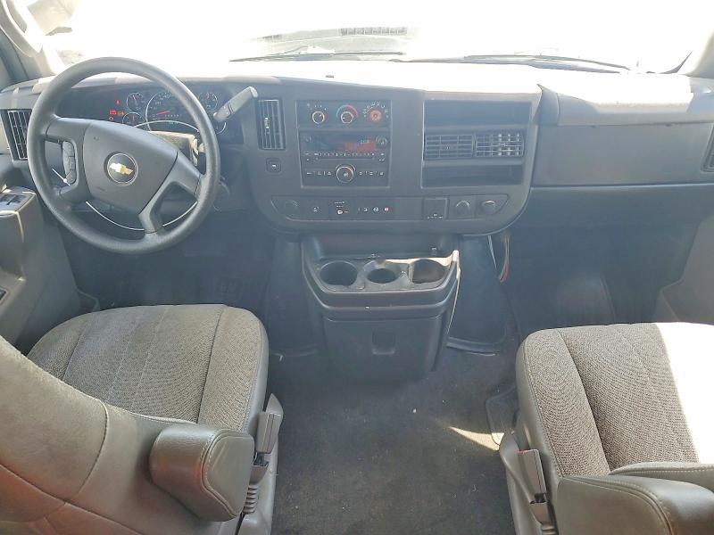 56575476 :رقم المزاد ، 1GAZGPFG1H1126978 vin ، 2017 Chevrolet Express G3500 مزاد بيع