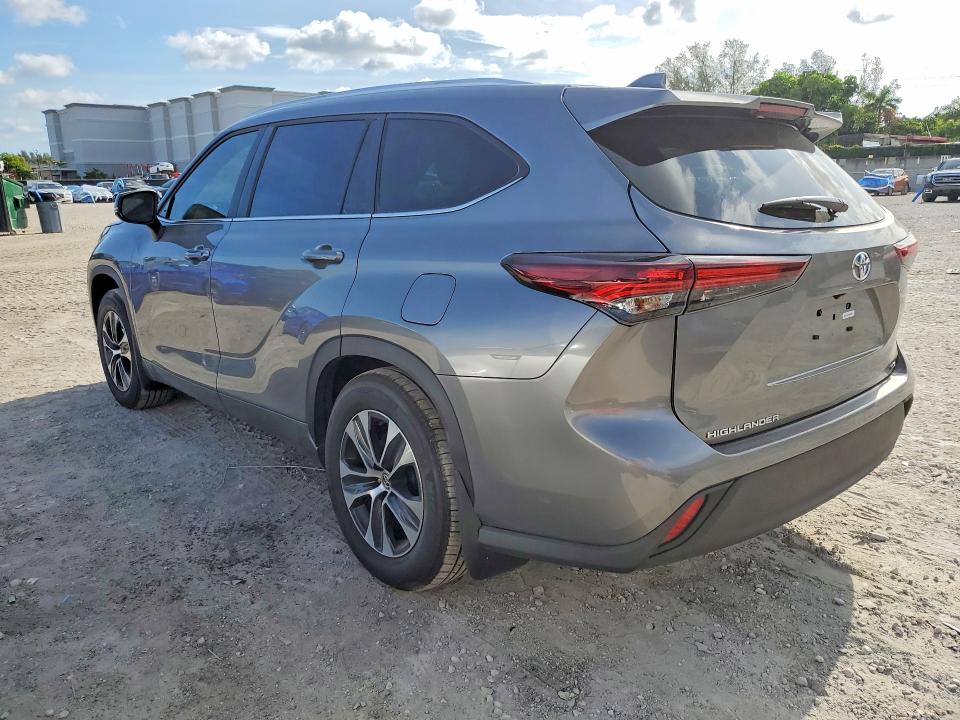 Продажа на аукционе авто 2025 Toyota Highlander, vin: 5TDKDRAH1SS558204, номер лота: 56526946