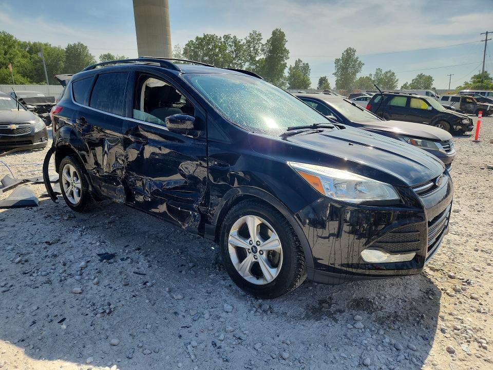 Продажа на аукционе авто 2016 Ford Escape, vin: 1FMCU9GX8GUA00321, номер лота: 56035966