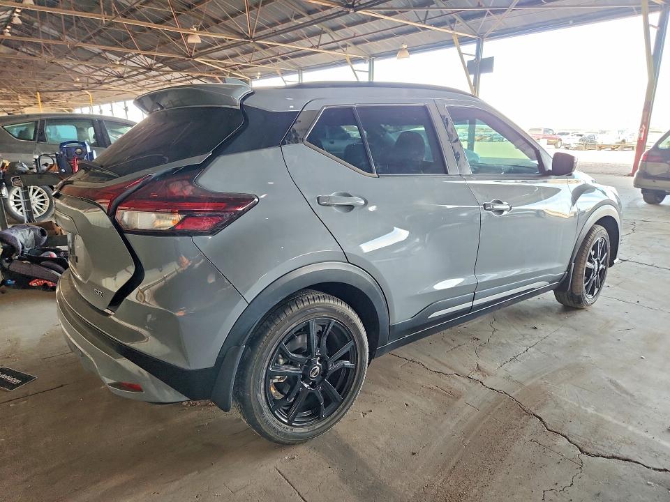 57007186 :رقم المزاد ، 3N1CP5DV0ML477356 vin ، 2021 Nissan Kicks مزاد بيع