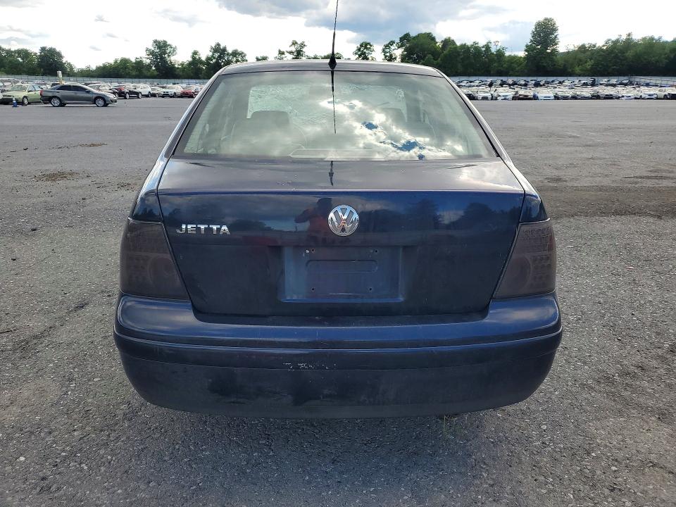 57581516 :رقم المزاد ، 3VWSC29M4YM104742 vin ، 2000 Volkswagen Jetta مزاد بيع