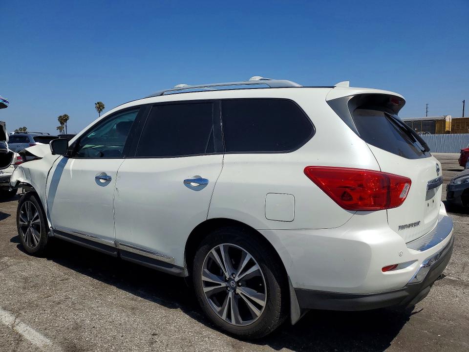 57709216 :رقم المزاد ، 5N1DR2MN2KC636344 vin ، 2019 Nissan Pathfinder مزاد بيع
