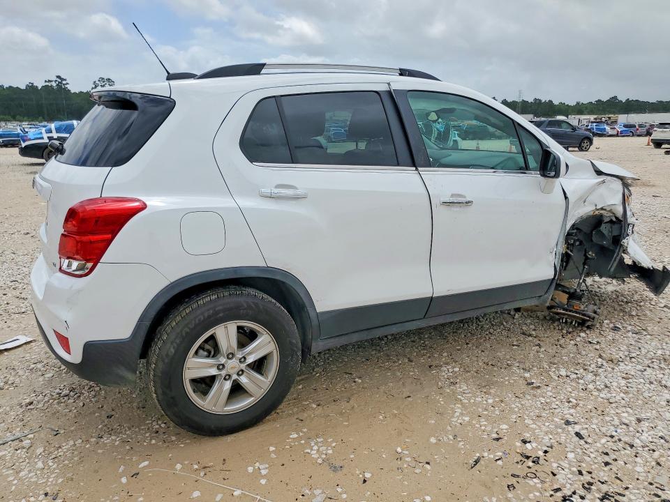 57777766 :رقم المزاد ، KL7CJPSB1JB670869 vin ، 2018 Chevrolet Trax مزاد بيع