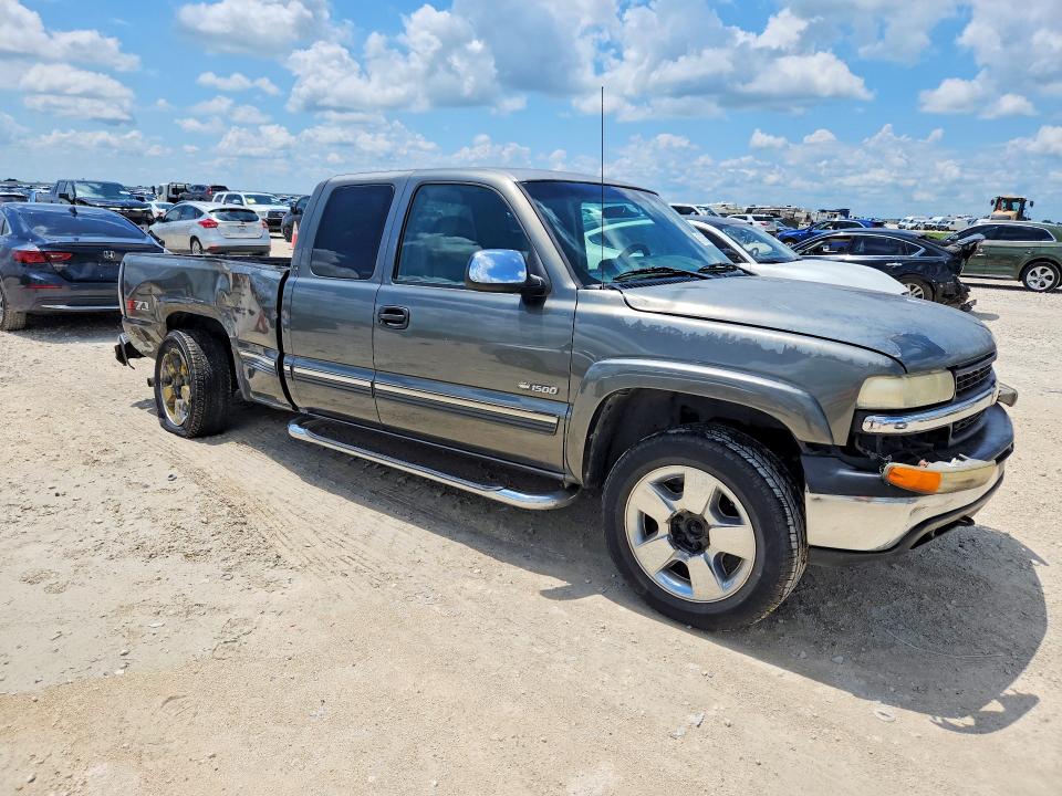 Продаж на аукціоні авто 2002 Chevrolet Silverado, vin: 1GCEK19TX2E108294, номер лоту: 57678556