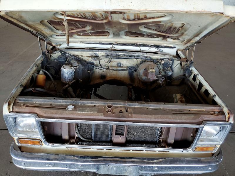 1973 Chevrolet Suburban მანქანა იყიდება აუქციონზე, vin: CCZ163F128295, აუქციონის ნომერი: 58417656