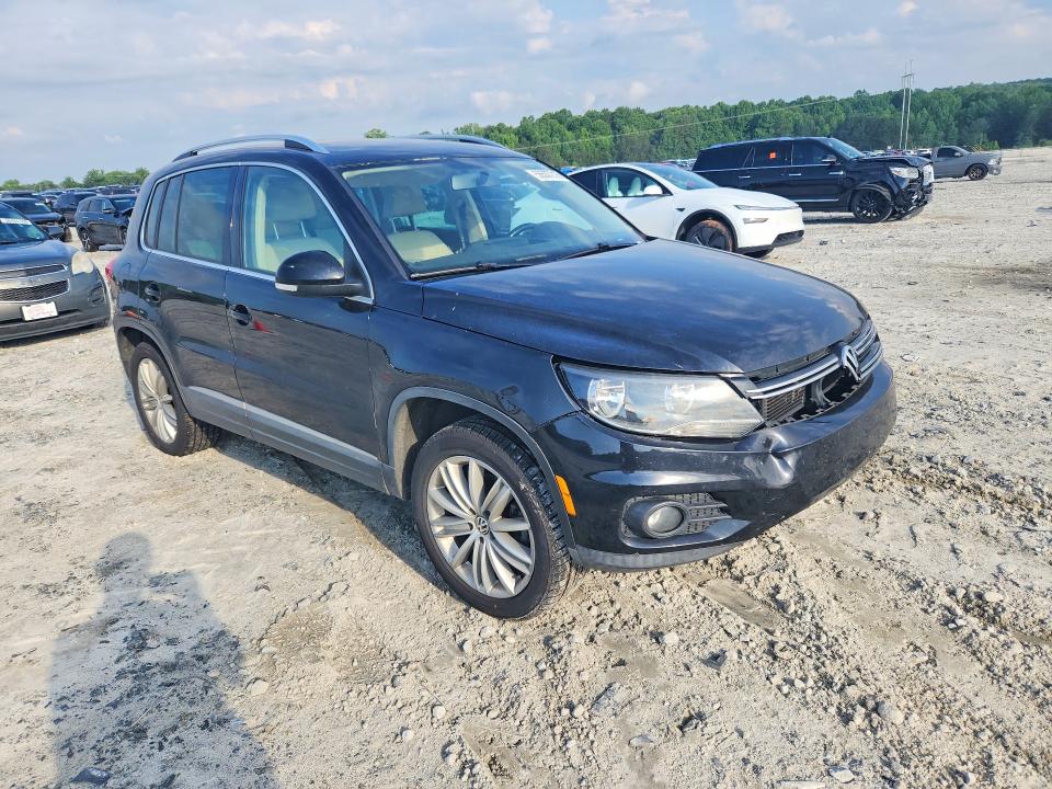 56507216 :رقم المزاد ، WVGAV7AX3CW611230 vin ، 2012 Volkswagen Tiguan مزاد بيع