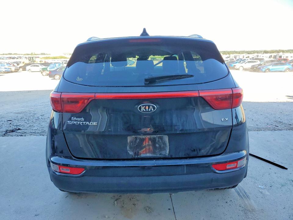 2017 Kia Sportage მანქანა იყიდება აუქციონზე, vin: KNDPNCACXH7069324, აუქციონის ნომერი: 53610676