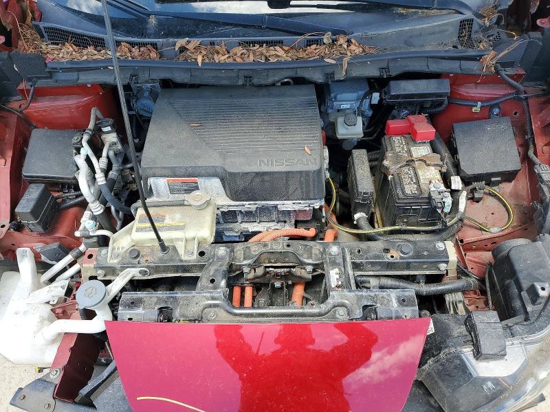 57358976 :رقم المزاد ، 1N4AZ1CP1JC315257 vin ، 2018 Nissan Leaf مزاد بيع