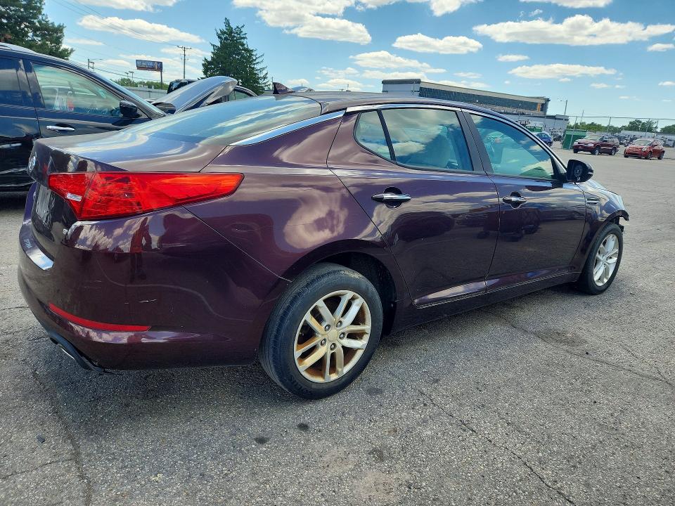 55893546 :رقم المزاد ، 5XXGM4A72CG055929 vin ، 2012 Kia Optima مزاد بيع
