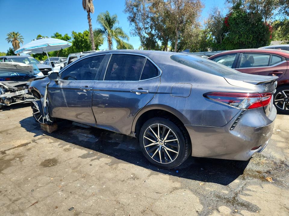 Продажа на аукционе авто 2021 Toyota Camry, vin: 4T1G11AK7MU536472, номер лота: 56438756