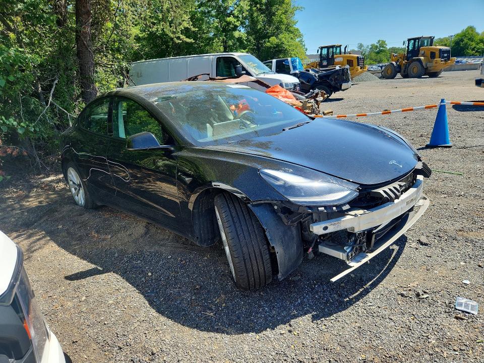 Продажа на аукционе авто 2023 Tesla Model 3, vin: 5YJ3E1EA1PF434946, номер лота: 55635776
