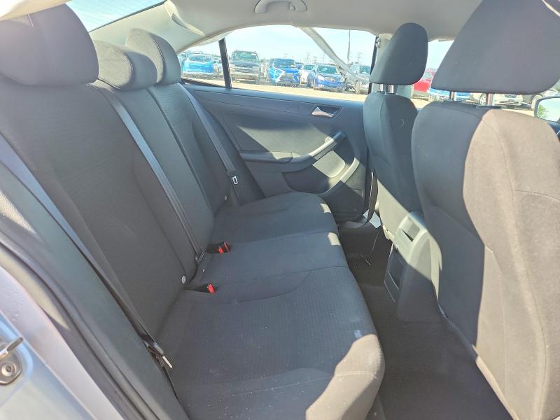 58772666 :رقم المزاد ، 3VW2K7AJ9FM262377 vin ، 2015 Volkswagen Jetta مزاد بيع