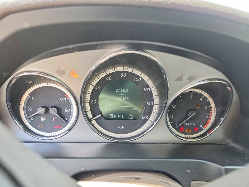 58540836 :رقم المزاد ، WDDGF5EB5AR096747 vin ، 2010 Mercedes-benz C مزاد بيع
