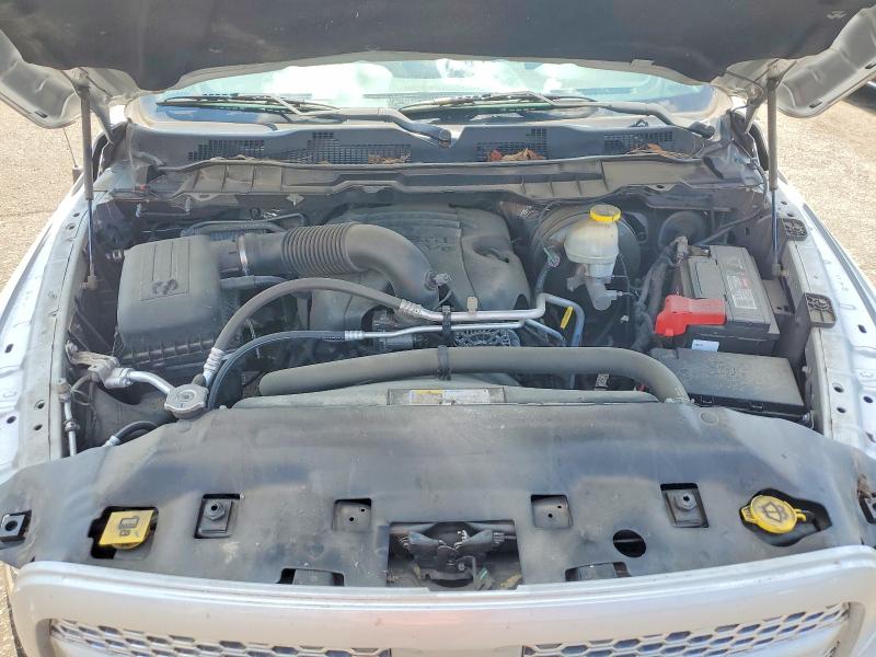 57327686 :رقم المزاد ، 3C6RR6KT6JG143322 vin ، 2018 Ram 1500 مزاد بيع