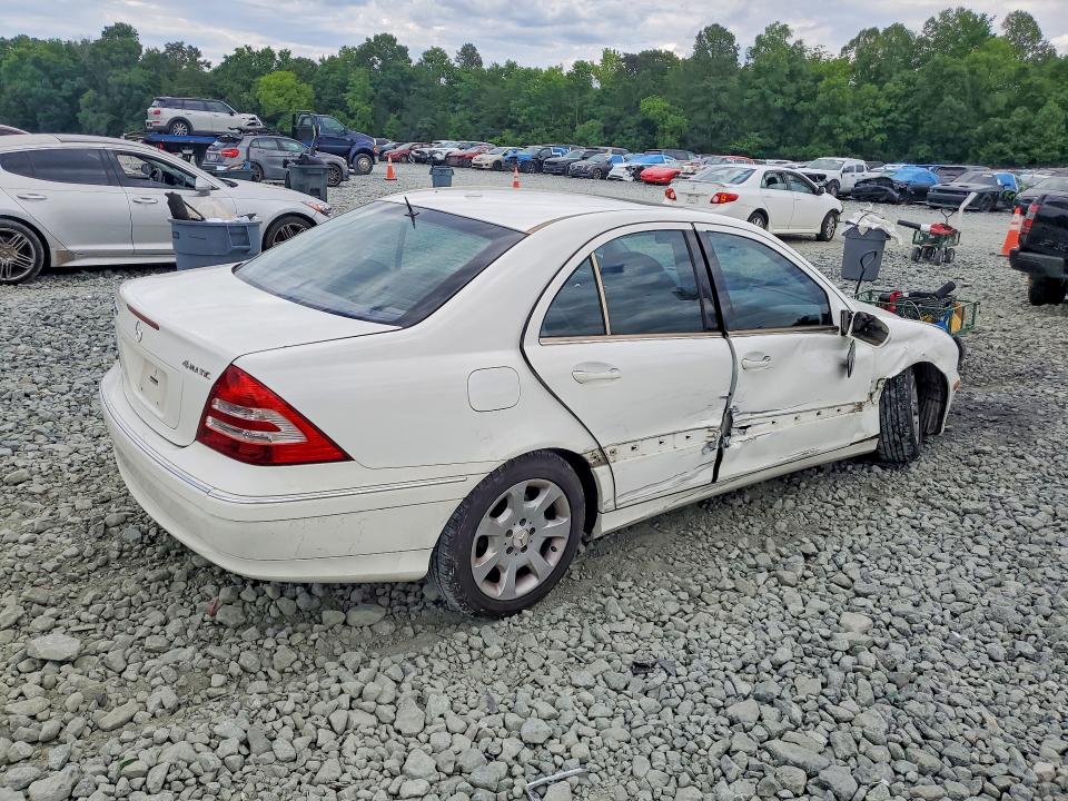 2006 Mercedes-benz C მანქანა იყიდება აუქციონზე, vin: WDBRF92H56F755923, აუქციონის ნომერი: 55682876