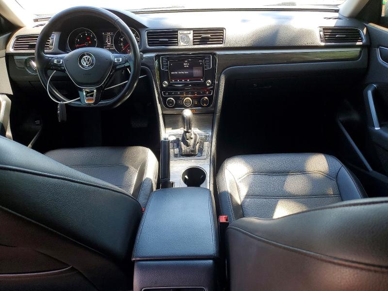 Продаж на аукціоні авто 2017 Volkswagen Passat, vin: 1VWBT7A31HC035672, номер лоту: 58261246