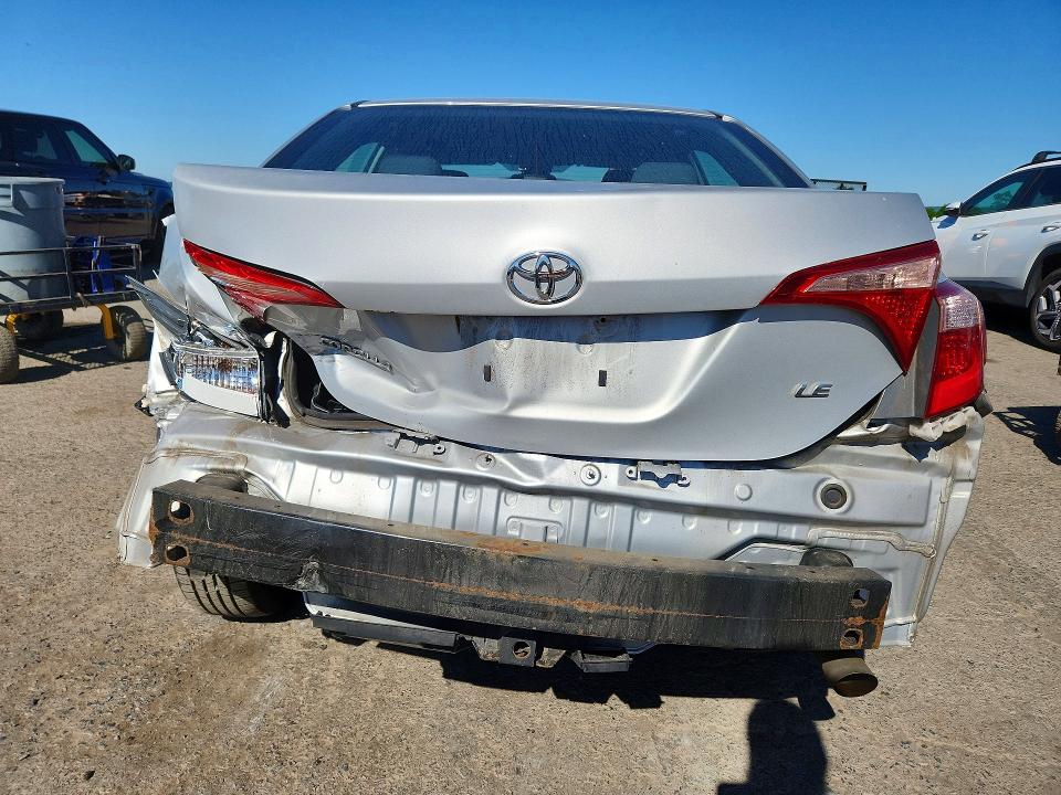 Продажа на аукционе авто 2018 Toyota Corolla, vin: 2T1BURHE1JC086010, номер лота: 55594686