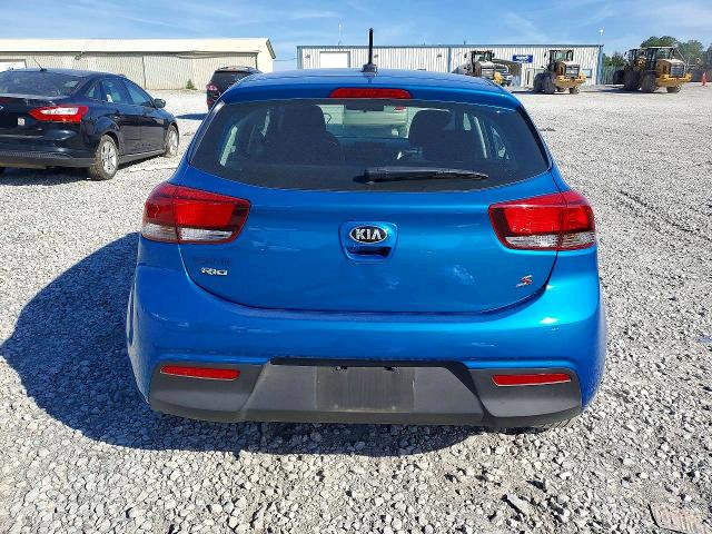 2021 Kia Rio მანქანა იყიდება აუქციონზე, vin: 3KPA25AD4ME418393, აუქციონის ნომერი: 56225386