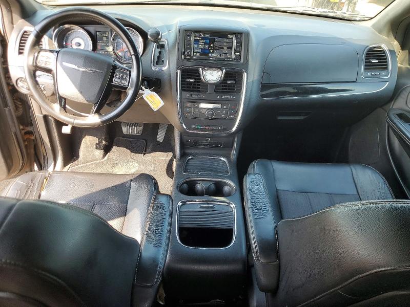 59062506 :رقم المزاد ، 2C4RC1HG6ER177865 vin ، 2014 Chrysler Town & Country مزاد بيع