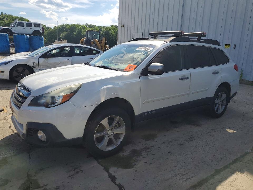 56682006 :رقم المزاد ، 4S4BRBPC4E3297673 vin ، 2014 Subaru Outback مزاد بيع