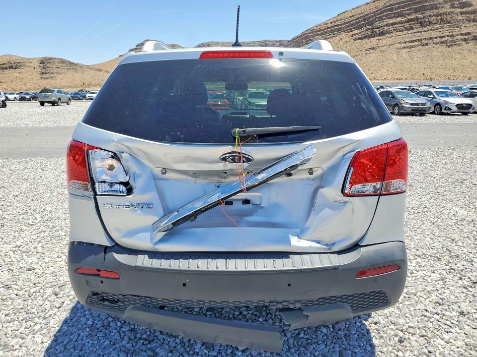 55791386 :رقم المزاد ، 5XYKT3A61DG418118 vin ، 2013 Kia Sorento مزاد بيع