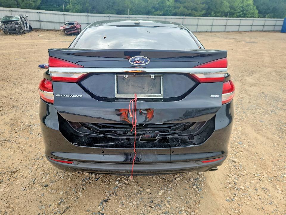 57119256 :رقم المزاد ، 3FA6P0H79HR144882 vin ، 2017 Ford Fusion مزاد بيع