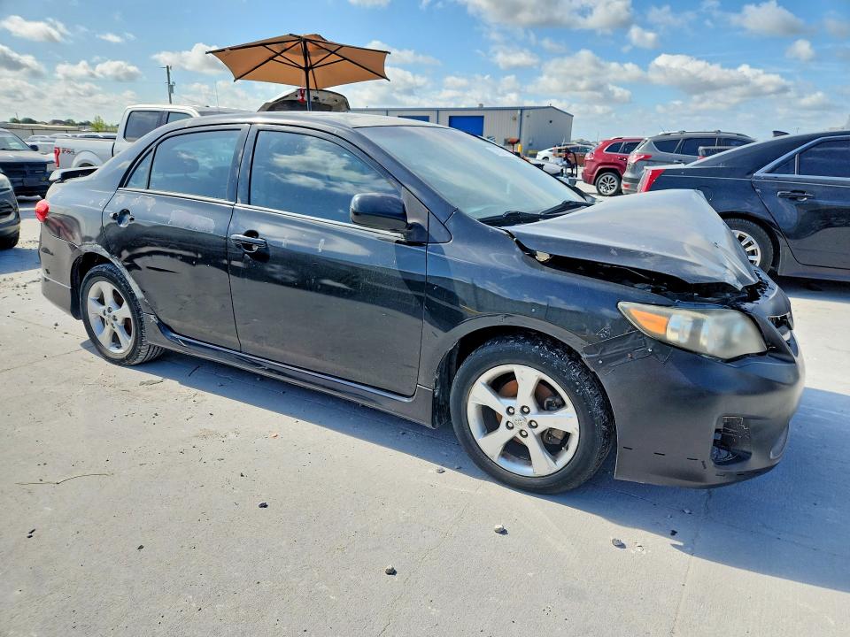 57008146 :رقم المزاد ، 2T1BU4EE8BC590062 vin ، 2011 Toyota Corolla مزاد بيع