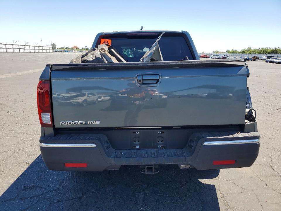 Продажа на аукционе авто 2017 Honda Ridgeline, vin: 5FPYK2F66HB002392, номер лота: 55167376