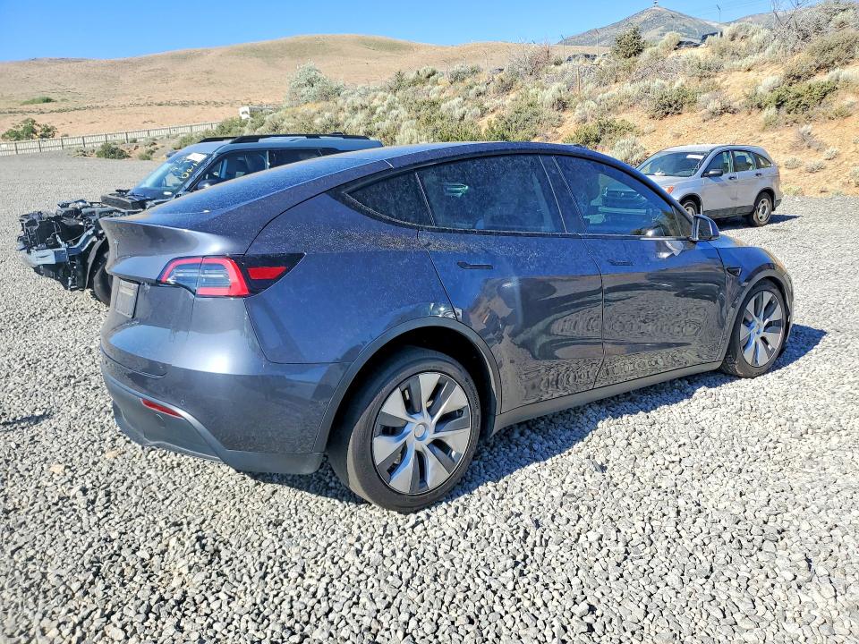 58278556 :رقم المزاد ، 5YJYGDEE9MF063342 vin ، 2021 Tesla Model Y مزاد بيع