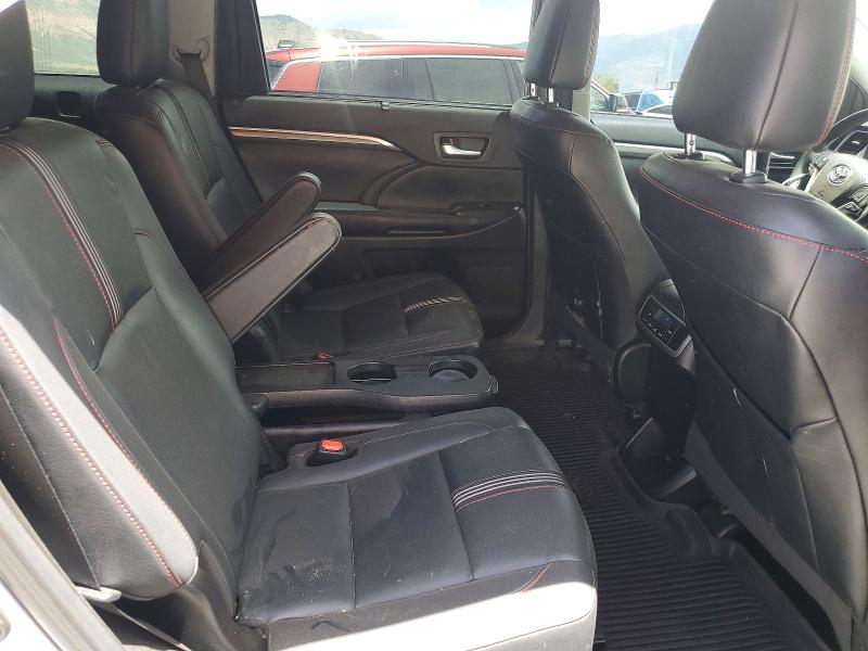 Продаж на аукціоні авто 2019 Toyota Highlander, vin: 5TDJZRFH1KS609996, номер лоту: 55649396