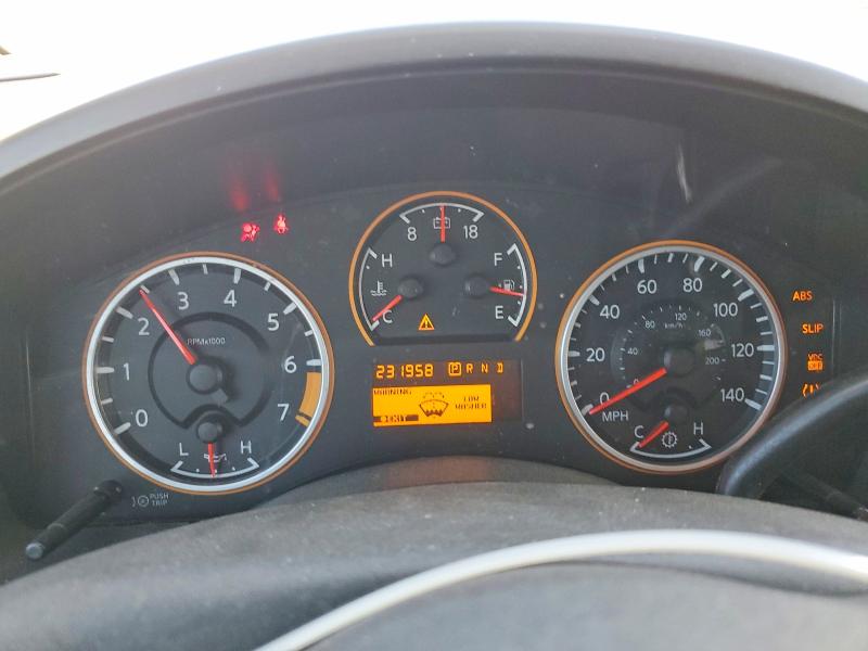 55740426 :رقم المزاد ، 1N6AA0EK9AN306370 vin ، 2010 Nissan Titan مزاد بيع