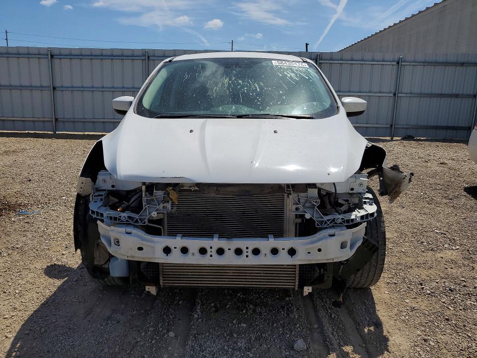 2015 Ford Escape მანქანა იყიდება აუქციონზე, vin: 1FMCU9GX4FUC57250, აუქციონის ნომერი: 58430476