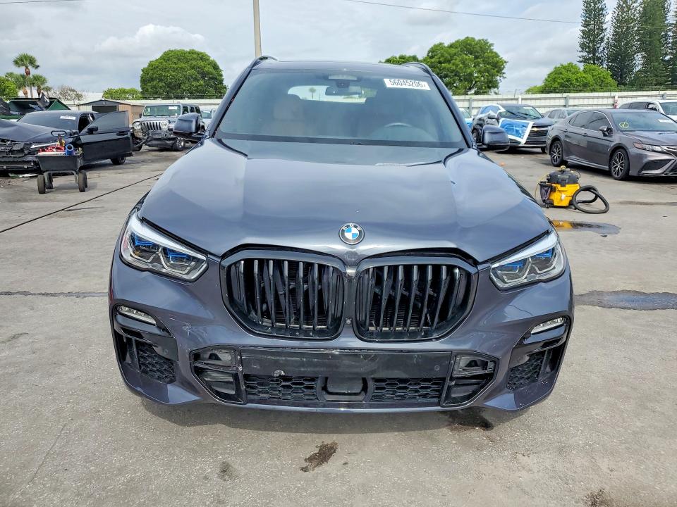 56045206 :رقم المزاد ، 5UXJU4C0XM9D96162 vin ، 2021 Bmw X5 مزاد بيع
